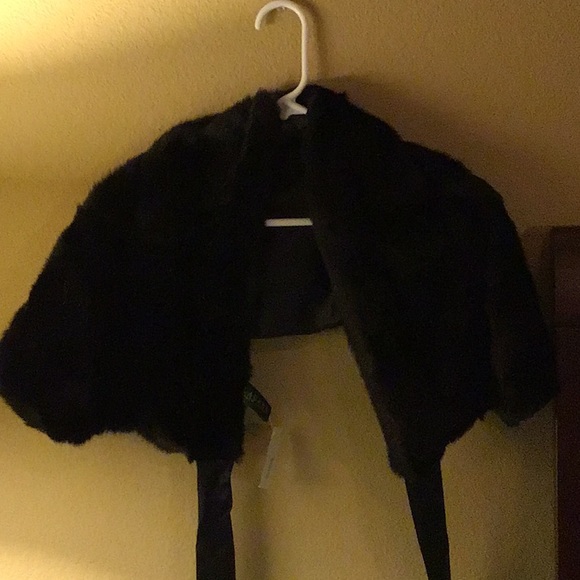 Ralph Lauren Accessories - Ralph Lauren Shawl/Stole